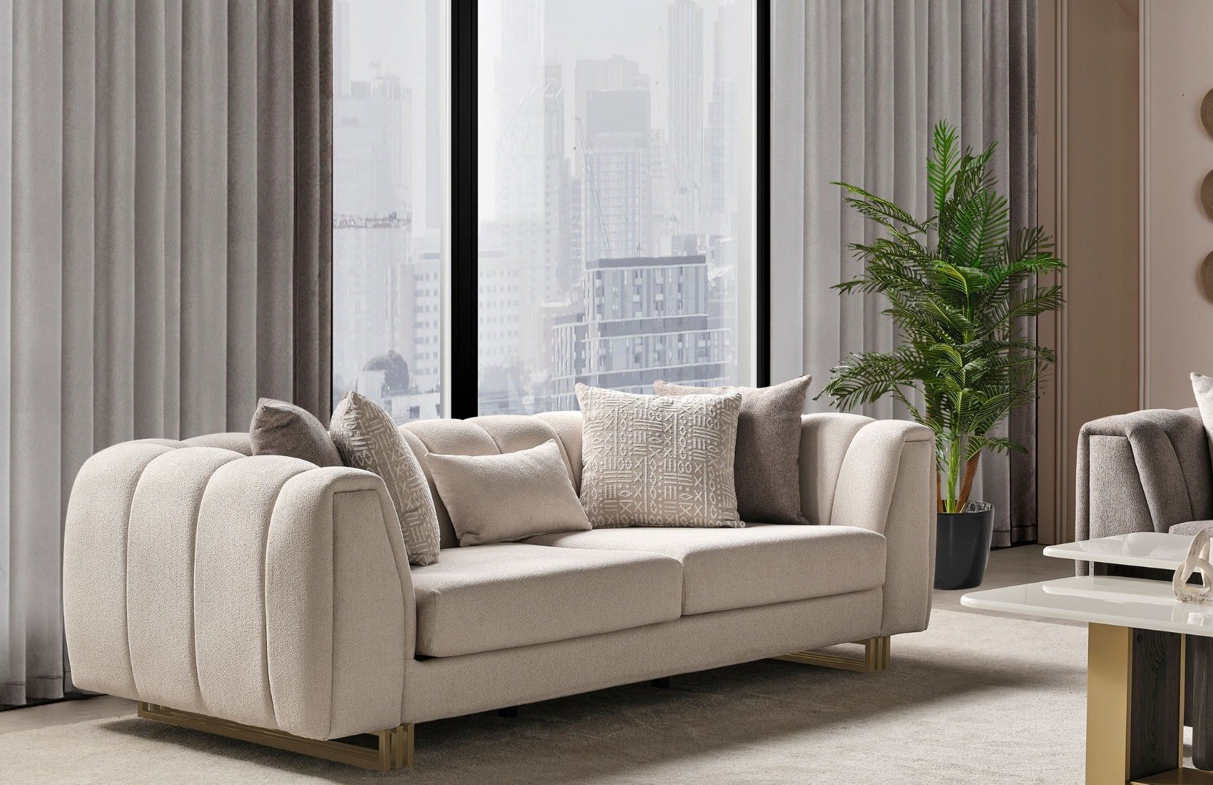 Tesla Üçlü Koltuk