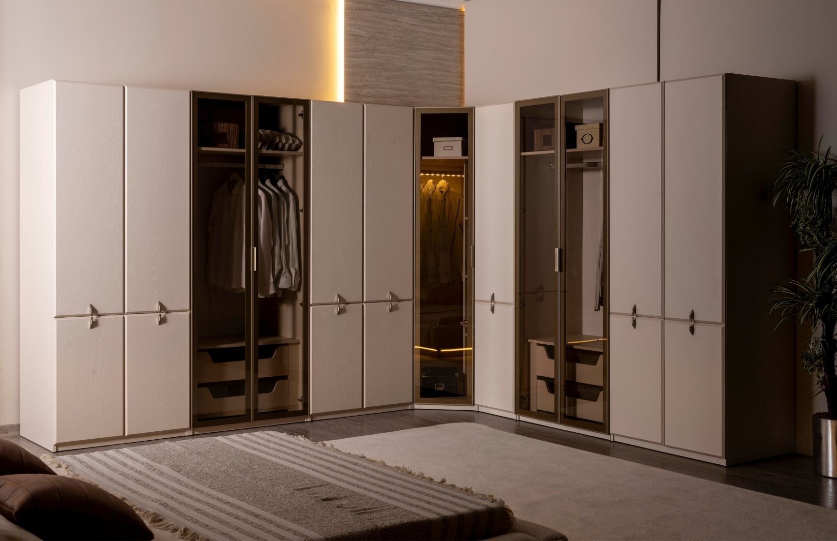 Viral Köşe Gardırop