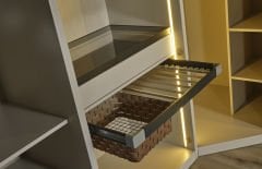 Gold Line Giyinme Odası