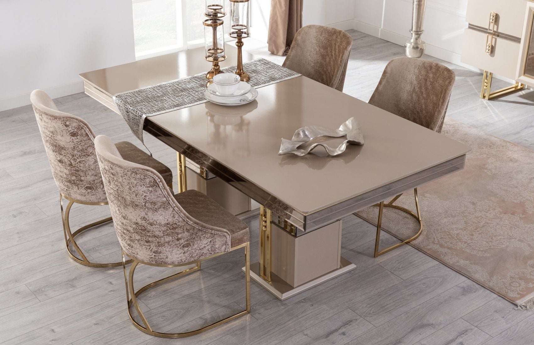 Gucci Yemek Masası Takımı